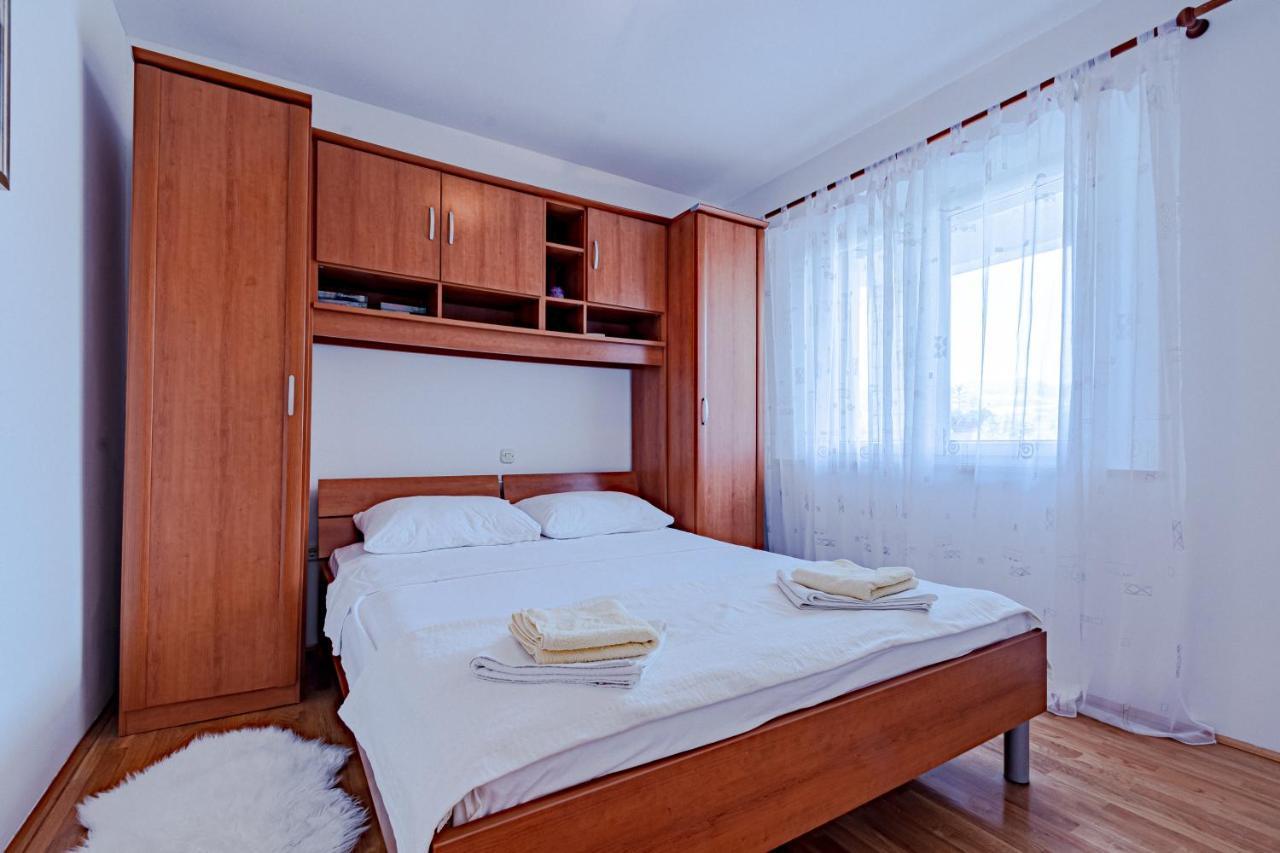Apartment Ruzica Zrnovo Exterior foto